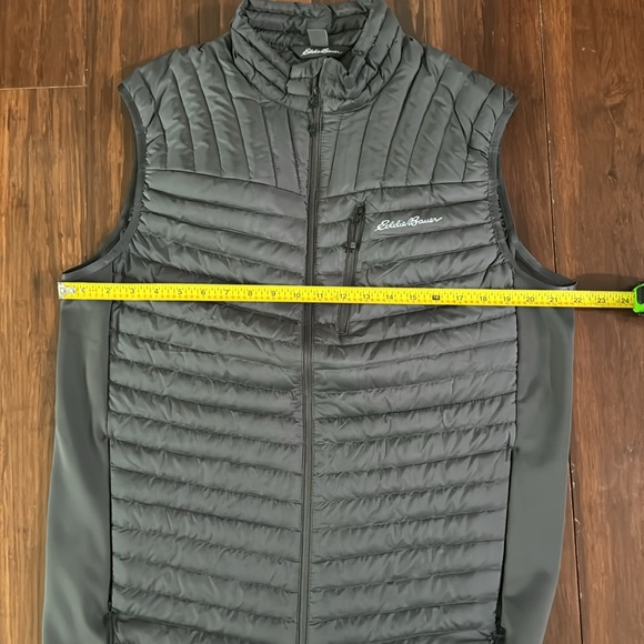 Eddie Bauer Goose Down vest - Picture 10 of 11